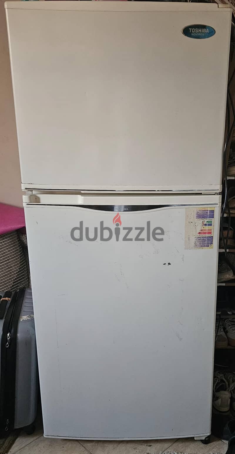 excellent condition refrigerator 1