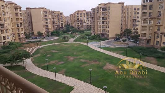 Apartment for rent, 175 sq m, with kitchen, in Madinaty B1, with a stunning garden view.