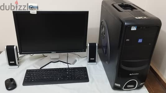 كمبيوتر  Pc كامل للبيع