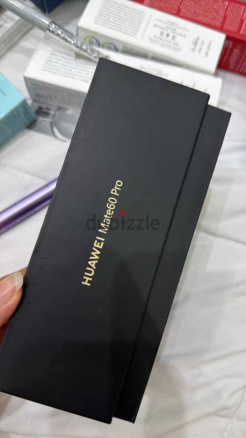 Huawei Mate 60 Pro 4