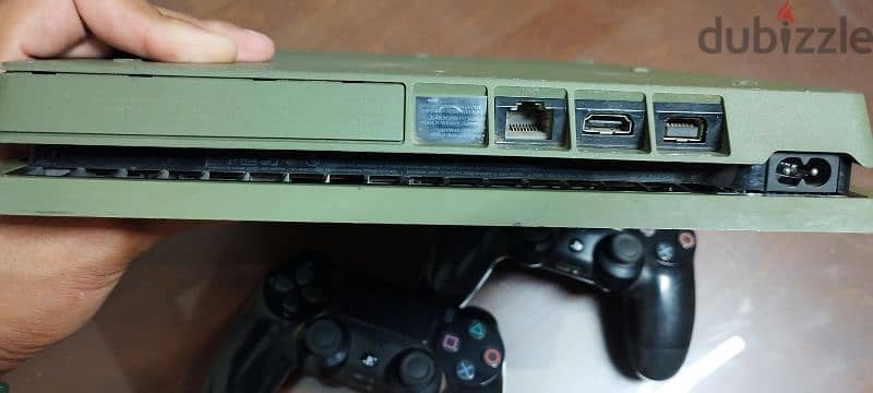 ps4 slim 2