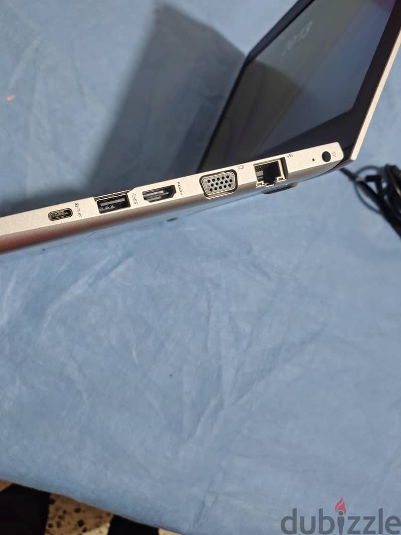 لاب توب hp 8