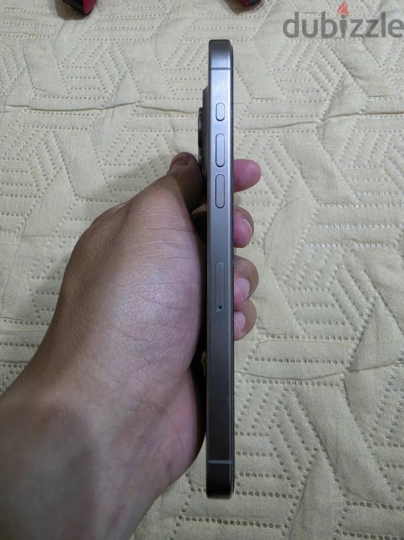 Apple - iPhone 15 Pro Max 2