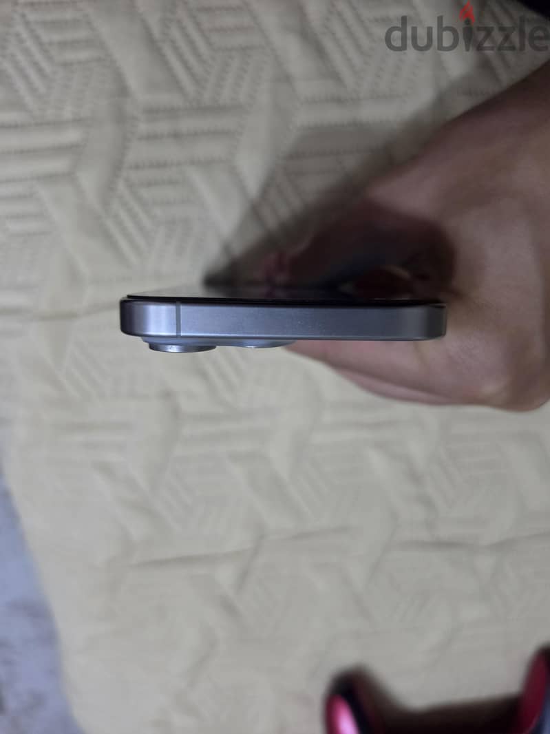 Apple - iPhone 15 Pro Max 5