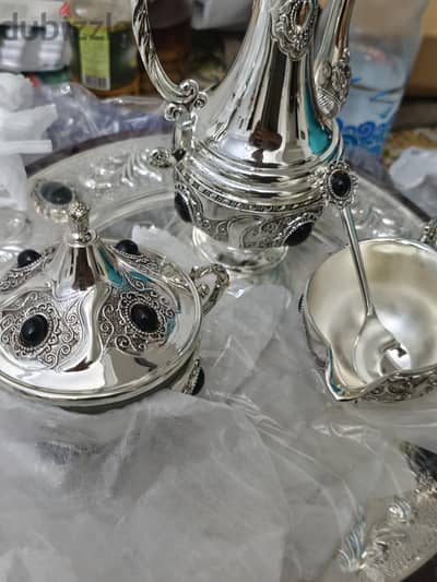 طقم قهوة او شاي عربي مطلي فضة