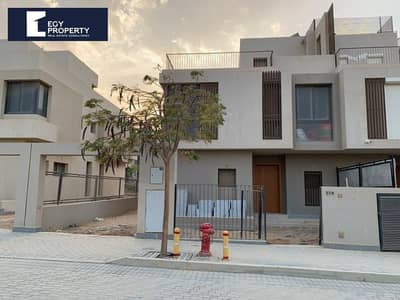 Under market price Twin House for sale in Sodic New cairo Ready to move