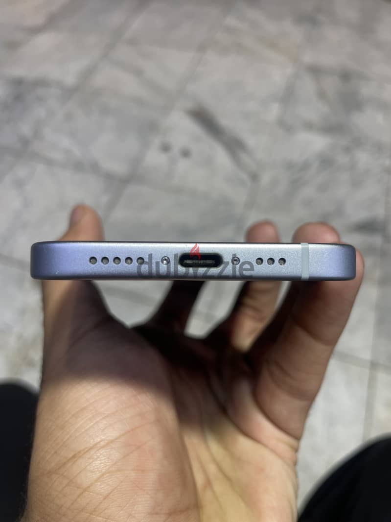 Apple - iPhone 15 4