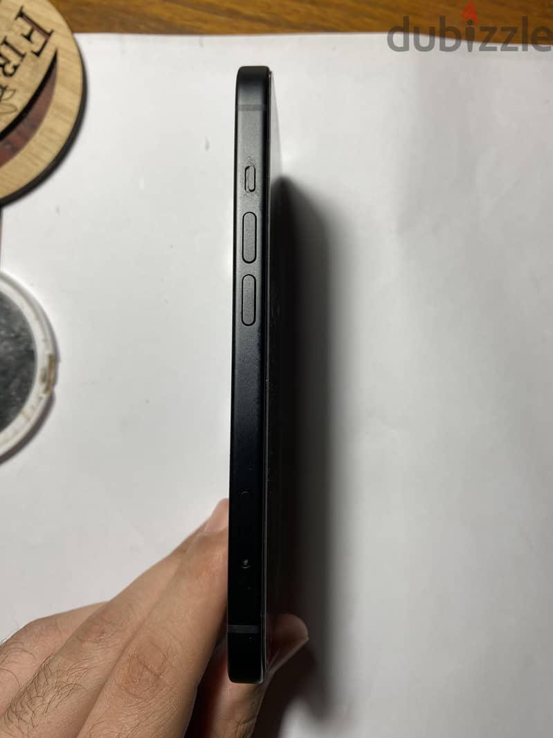 Iphone 15 - 128 GB 1