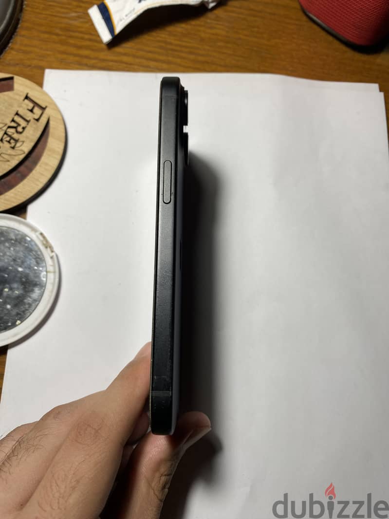 Iphone 15 - 128 GB 2