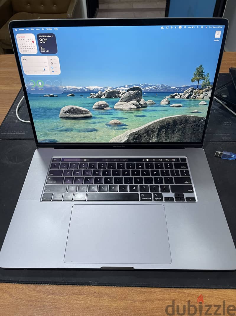 Macbook pro 2019 16in 1