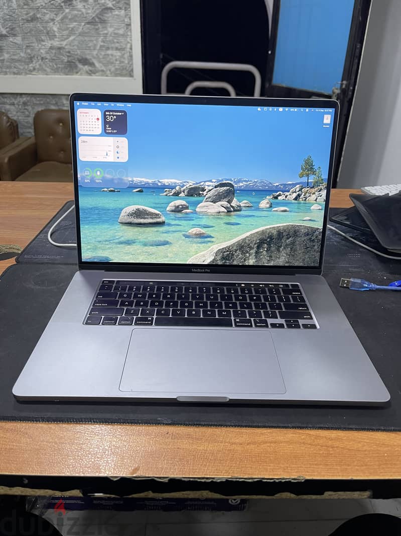 Macbook pro 2019 16in 4