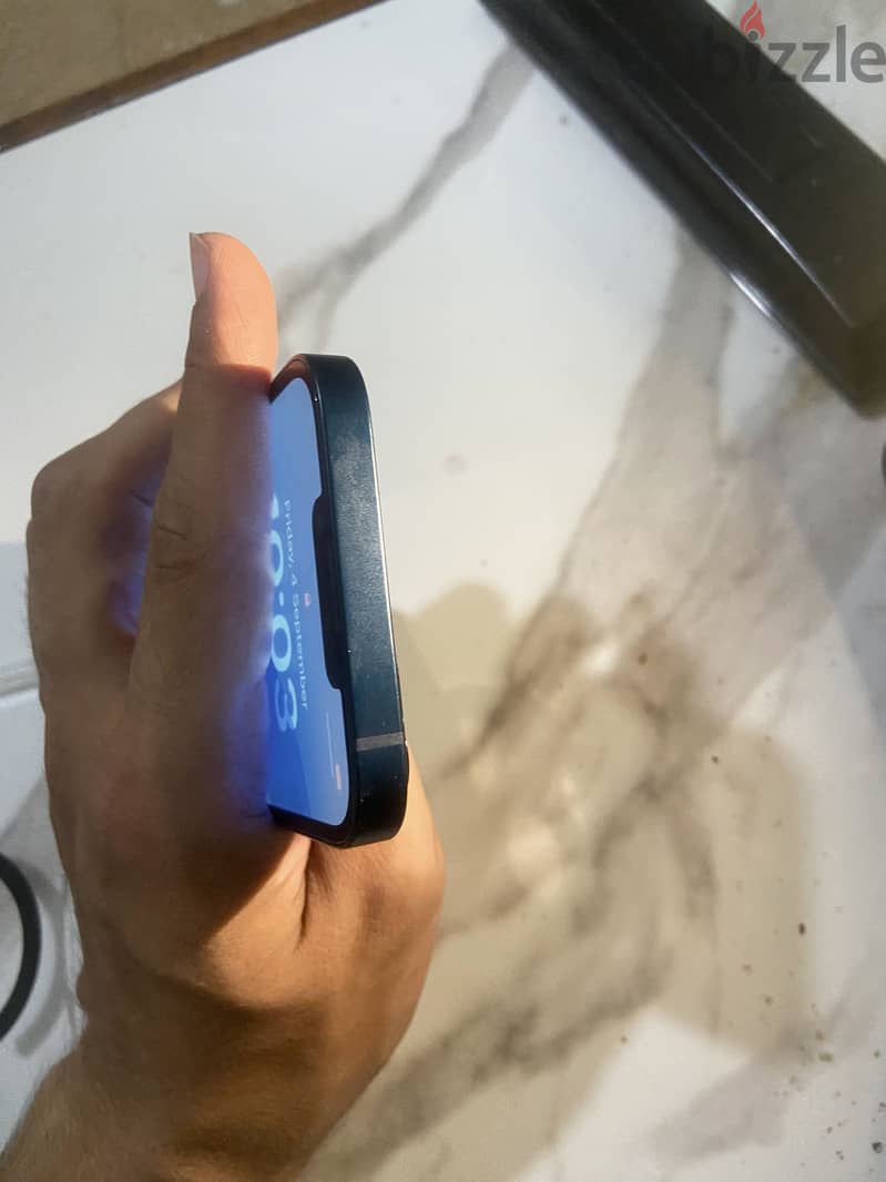 Apple - iPhone 13 6