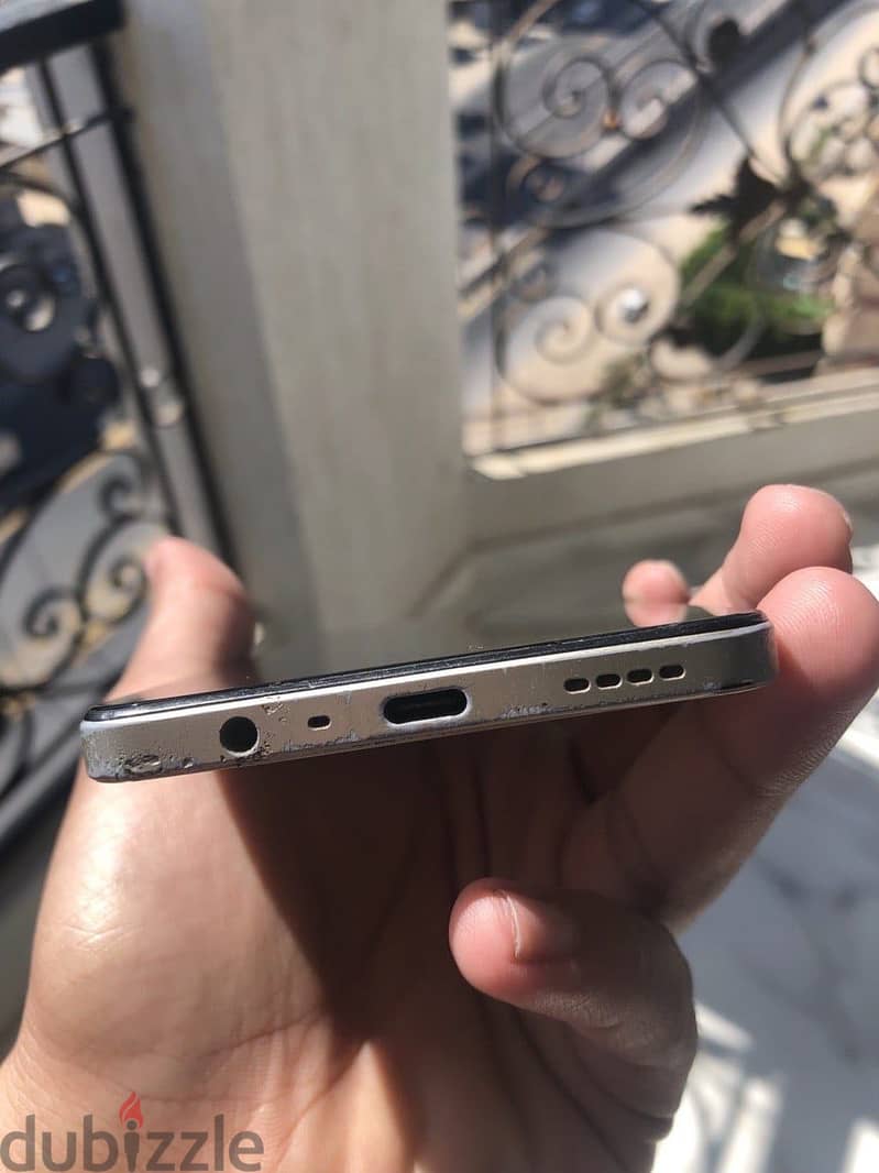 Realme C53 4