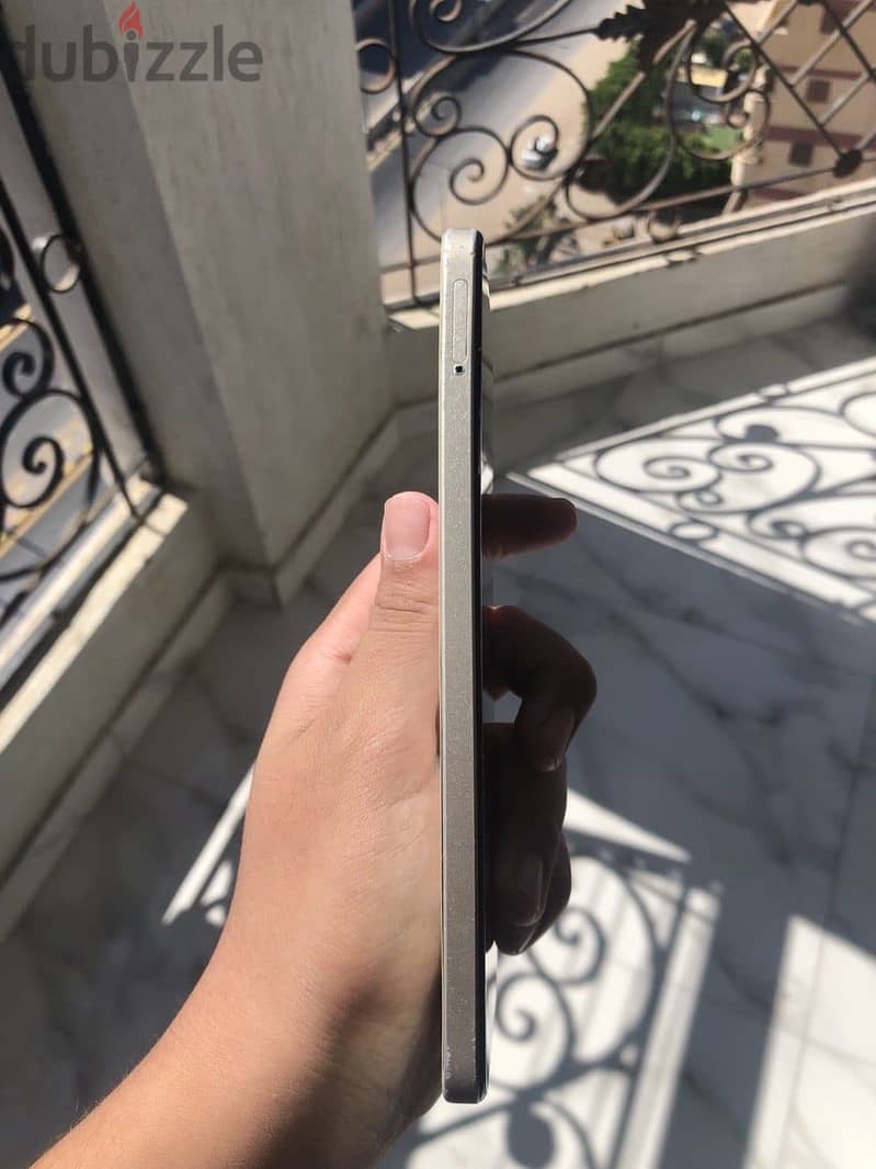 Realme C53 5