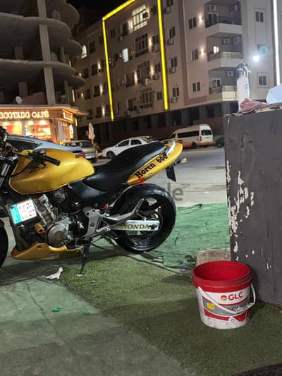 هورنت600cc