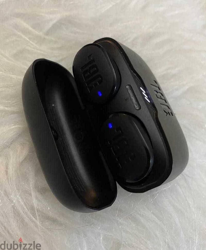 JBL tune 130NC TWS 3