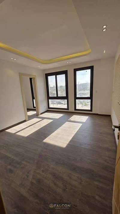 Apartment for sale with a 30% discount, ready to move in, installments over 10 years in Stoda Sheraton, minutes from Valori and near Taj City and City