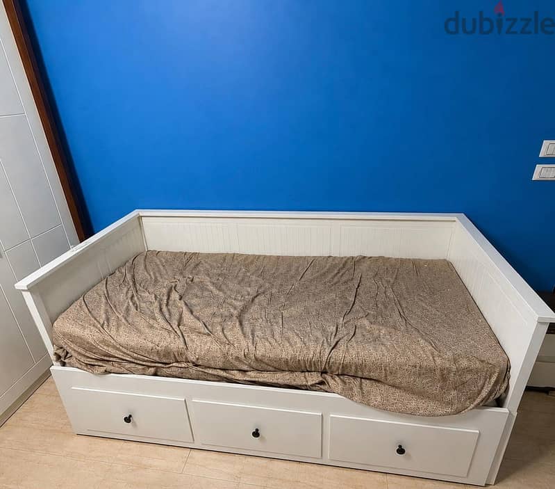 Ikea HEMNES Day-Bed – White | 80×200 cm 1