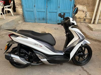 للبيع Keeway SC LX 200cc – حالة مميزة جدًا – 6200 كم