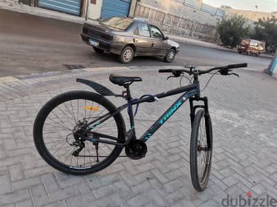 عجلة ترينكس بحله جيده