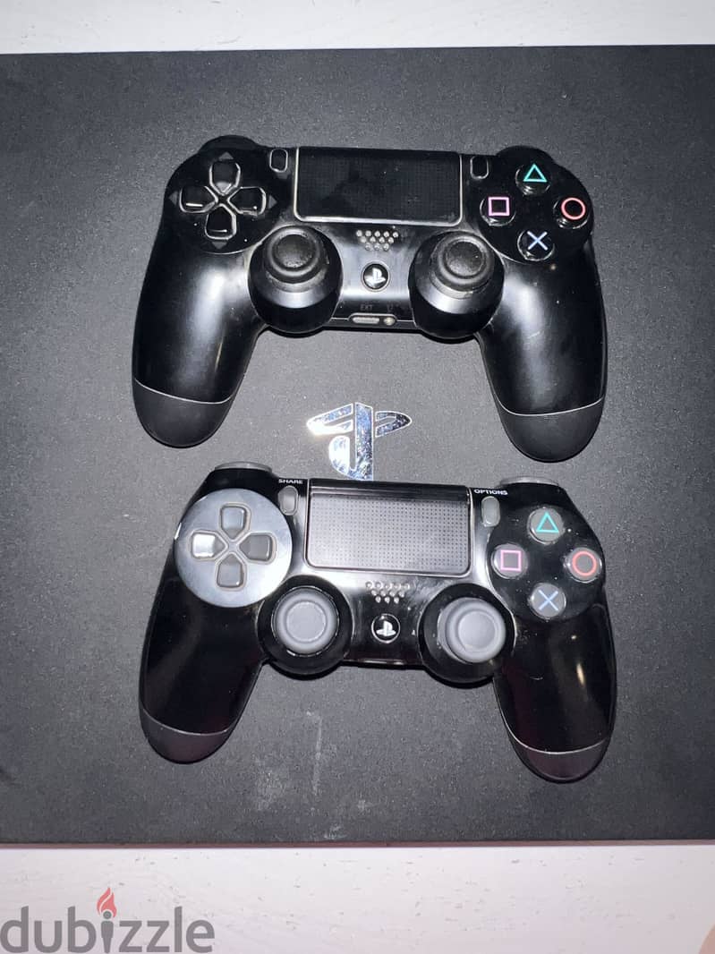 PS4 Pro 1TB 1