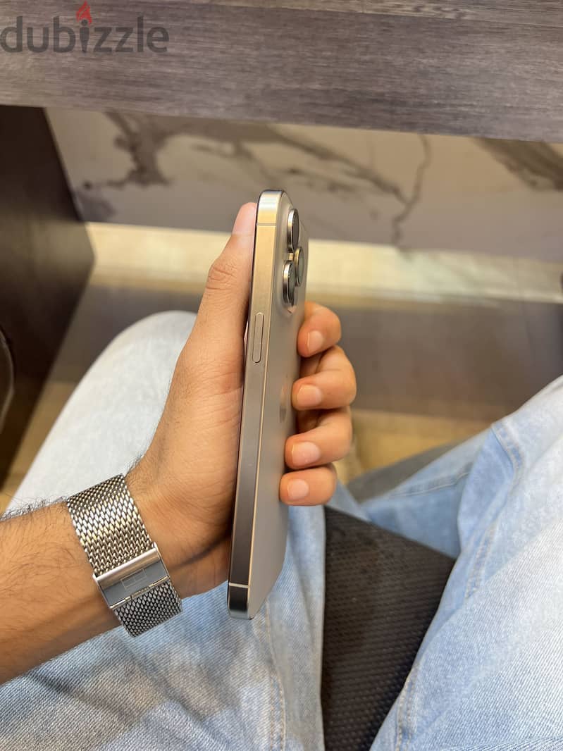Apple - iPhone 15 Pro Max 4