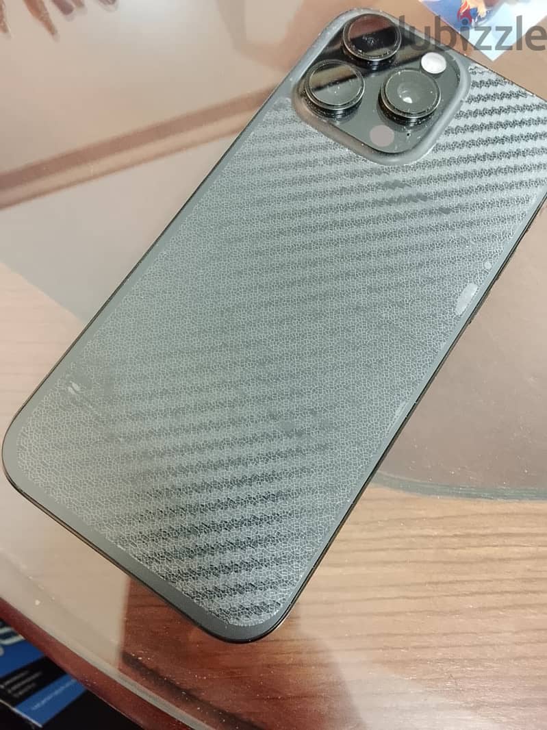 Apple - iPhone 16 Pro Max 3