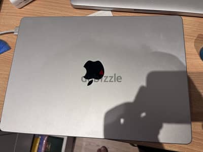MacBook Pro 14 M1 Pro 32GB RAM 1TB SSD