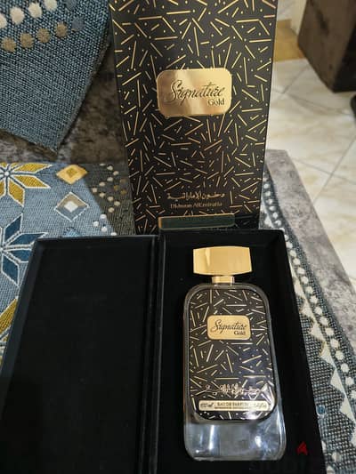 signature gold from dokhoni al emaratia
