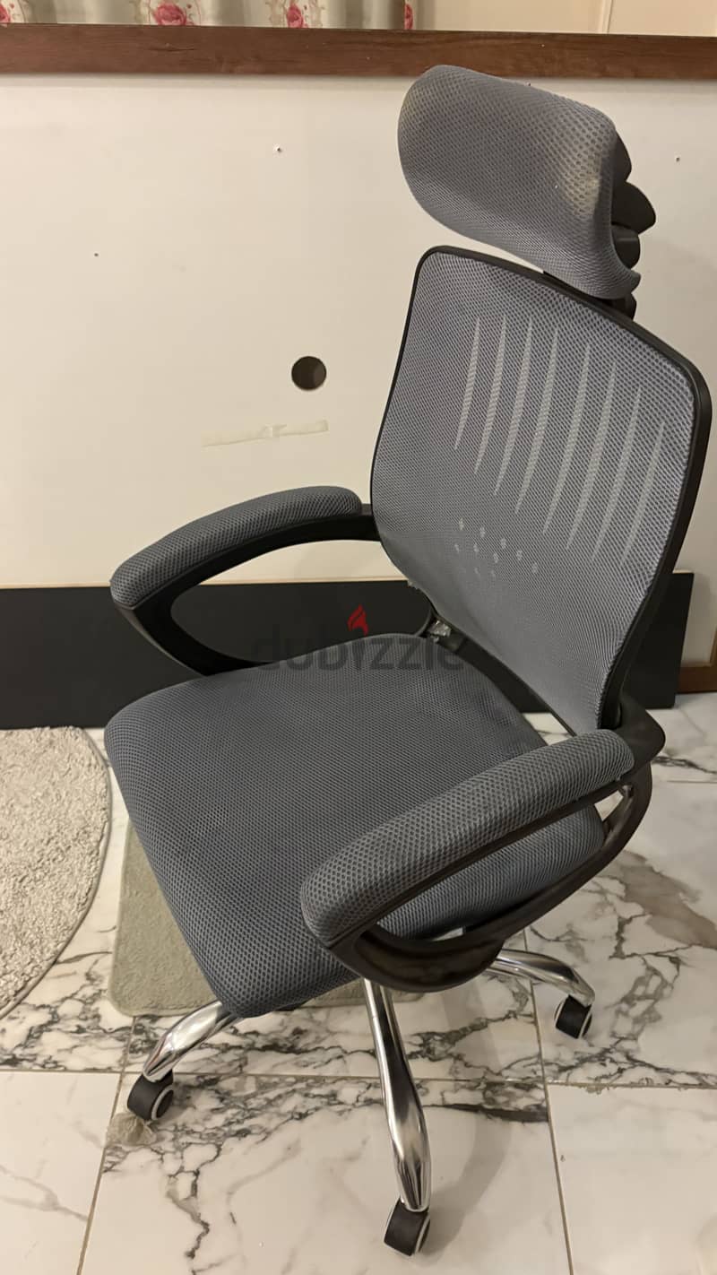 Office chair 1