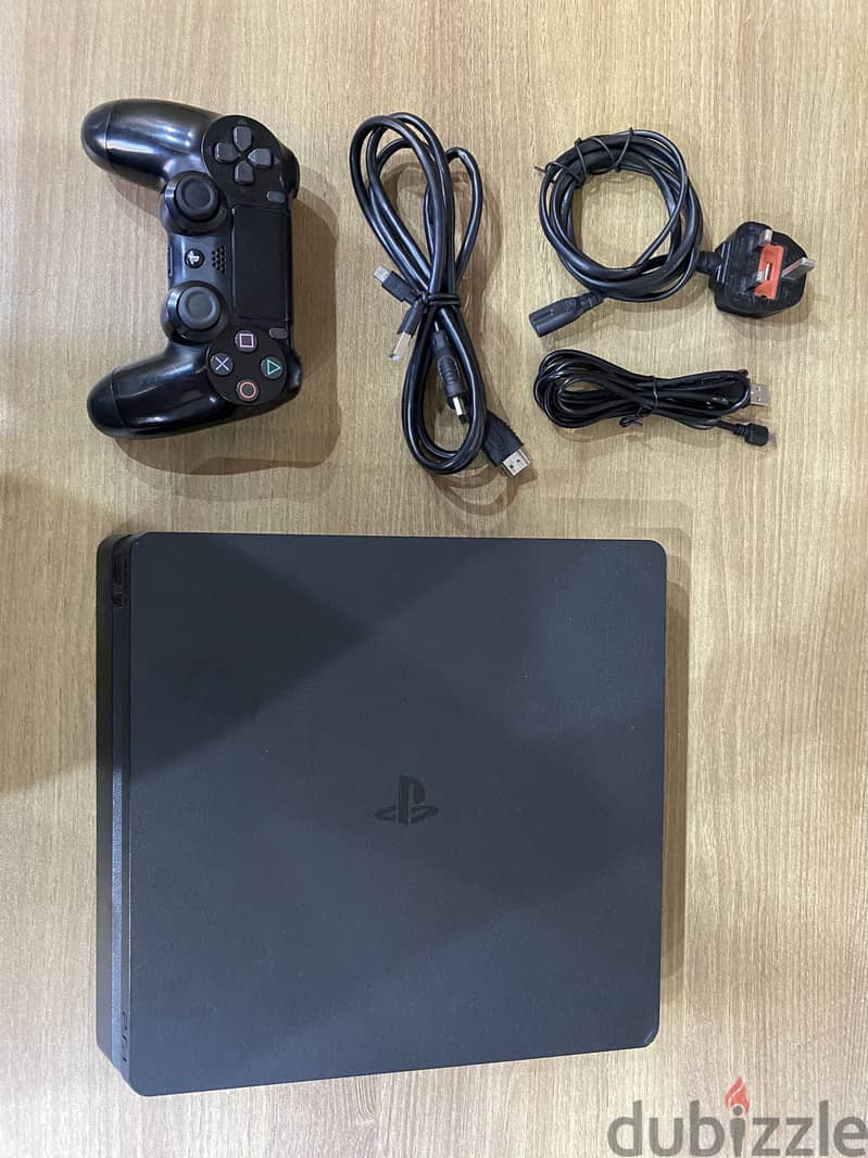 Playstation 4 slim 2