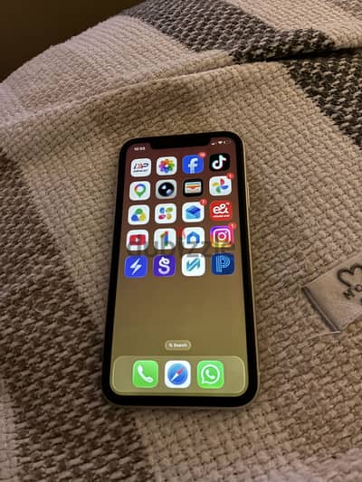 Apple - iPhone 11