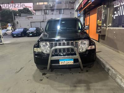 جيب شيروكى Limited  Jeep kk 2012 اعلي فئة