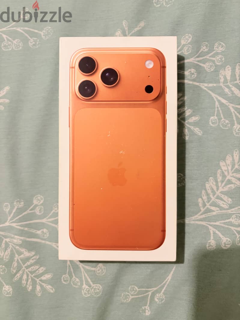Apple - iPhone 17 Pro Max 3