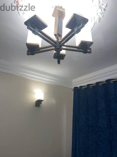 اتنين ومعاهم ابليج