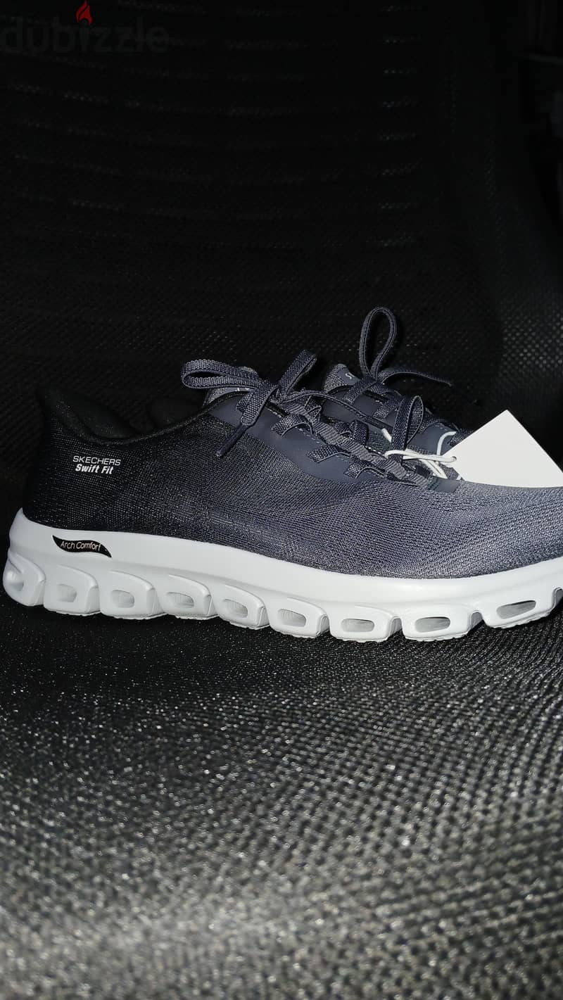 orignal skechers 1