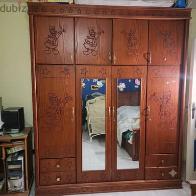 غرفة أطفال بطوط سريرين