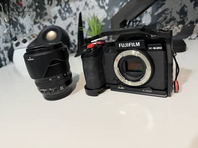 Fujifilm XS-20 + Cage + 18-55 2.4/4 Lens used like new with “Box”