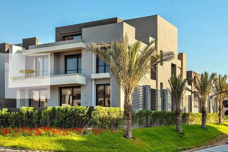 فيلا للبيع استلام فورى متشطبة على الفرش جاهزة للمعاينة فى اى وقت فى لافيستا سيتى