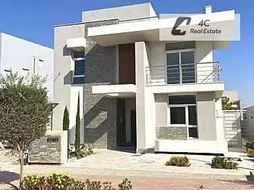 فيلا توين هاوس استلام فوري بالتقسيط - تشطيب ممتاز - اوبن فيو - برايم لوكيشن يطل علي النهر الاخضر  في كمباوند المقصد - FOR SALE IN AL MAQSED