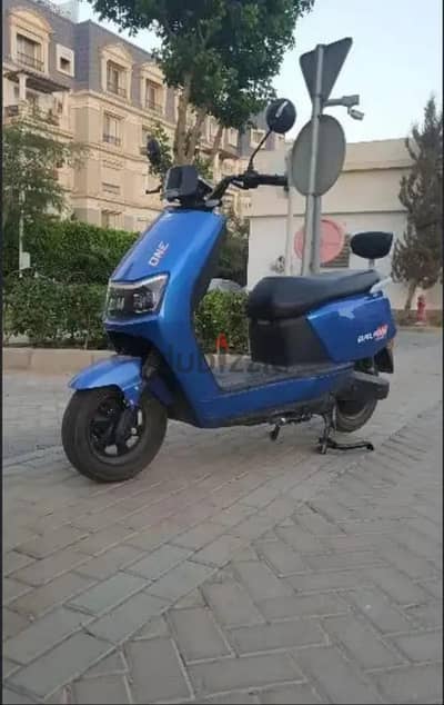 محتاج سكوتر كهرباء للبيع
