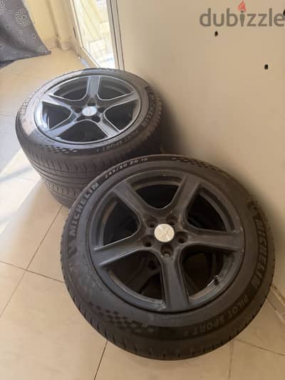 4 جنوط Camaro 18 + Michelin Pilot Sport 5