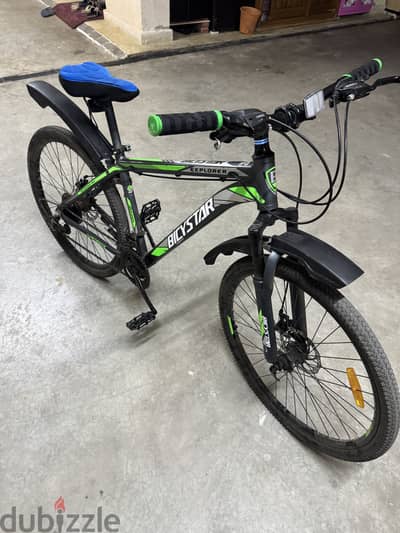 2 Bicycles size 20 and 26 for sale-دراجات للبيع