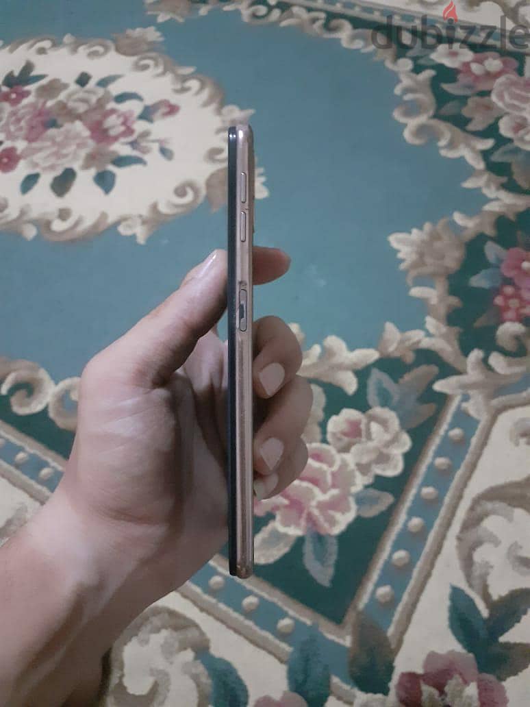 سامسونج ايه 7 10