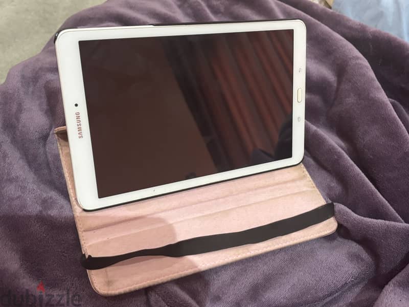 Tablet samsung galaxy tab e storage 8 GB 2