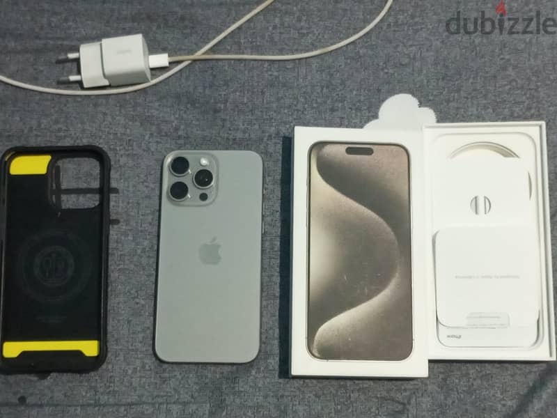 ايفون 15 بروماكس 1