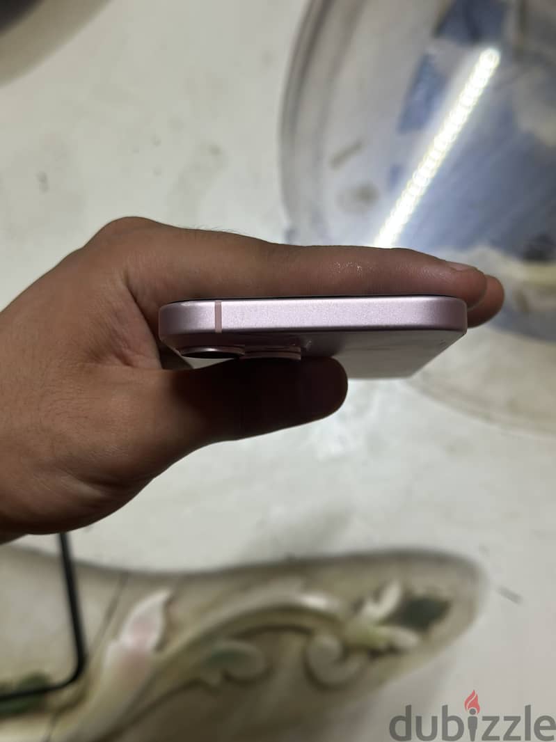 Apple - iPhone 15 5