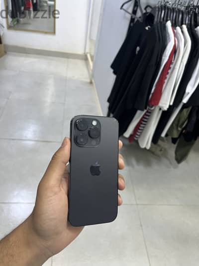 آبل - آيفون 14 برو