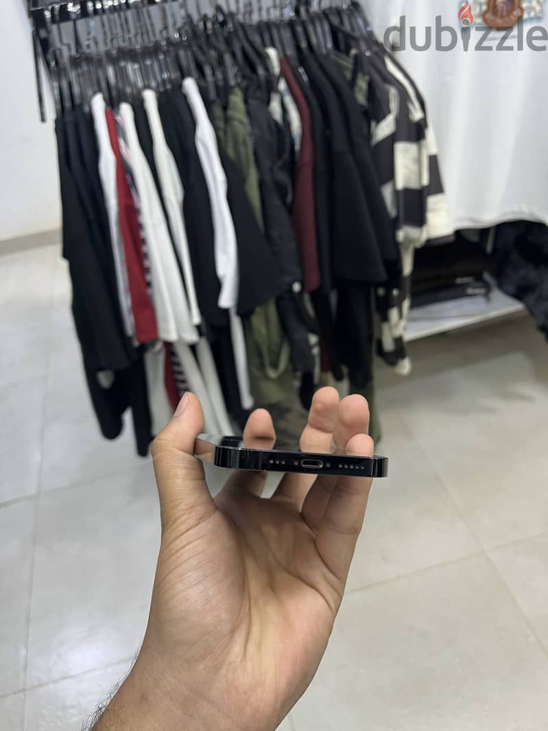 آبل - آيفون 14 برو 2
