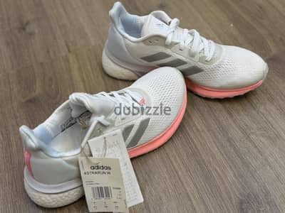 Adidas Astrarun W (Women's Running Shoes)  EU: 36 ⅔